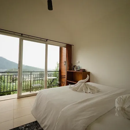 Mesari Hill Glamping